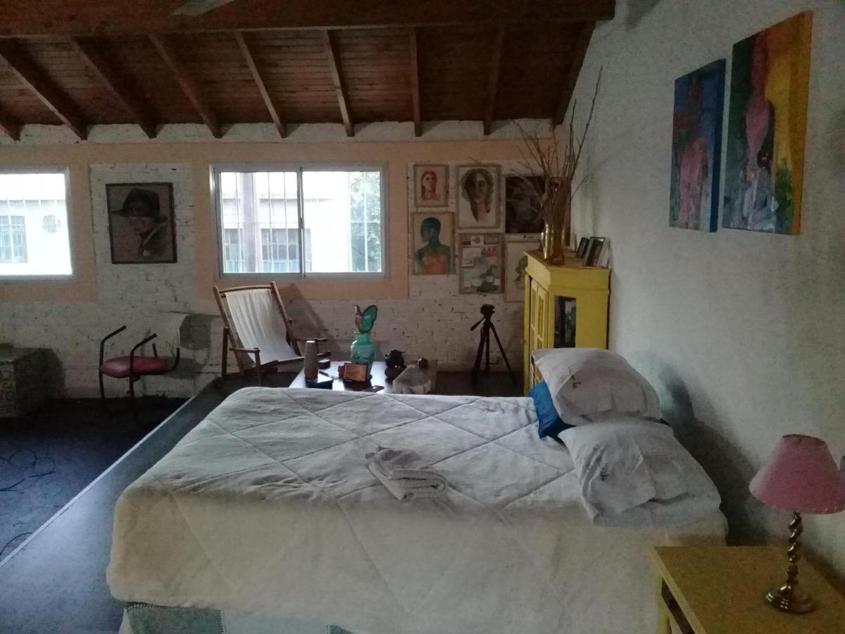La Casa De Los Murales Avellaneda  Luaran gambar